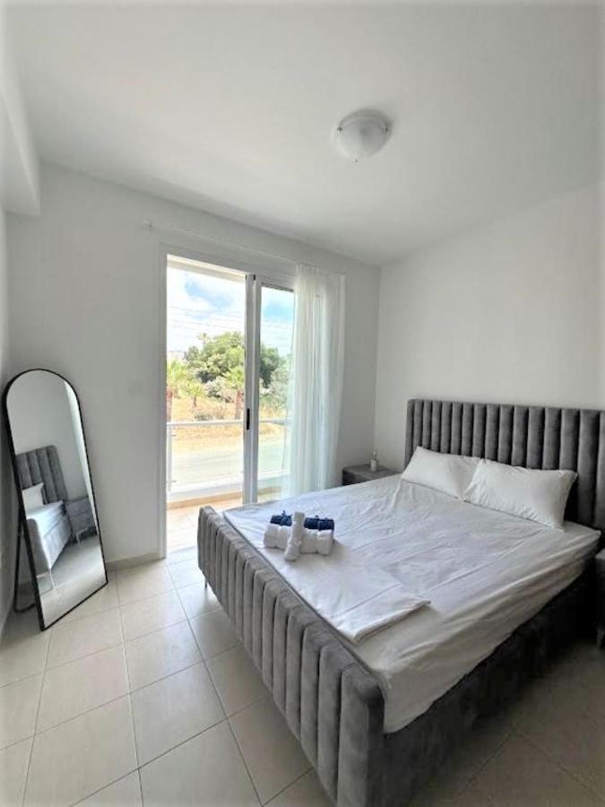 H&O Alina Sunset Apartment Paphos Exterior foto
